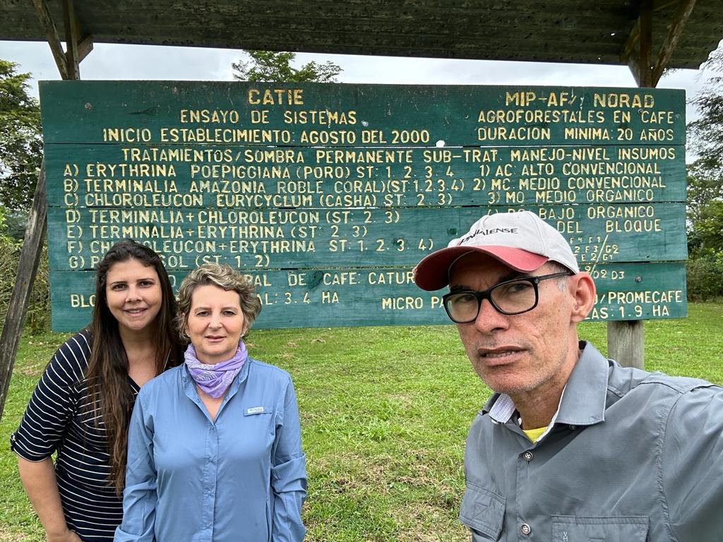 Pesquisadoras Da Epamig Vão à Costa Rica Para Reuniões Técnicas Sobre Café Agroecológico Epamig